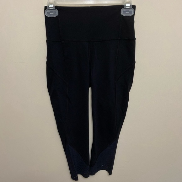 Lululemon Anew Crop (21") - Picture 4 of 9